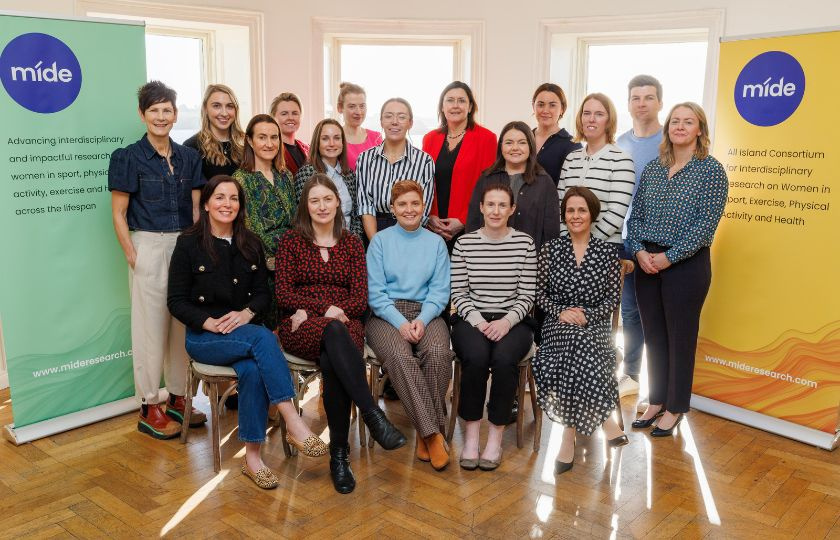 Group photo of míde Research Consortium members