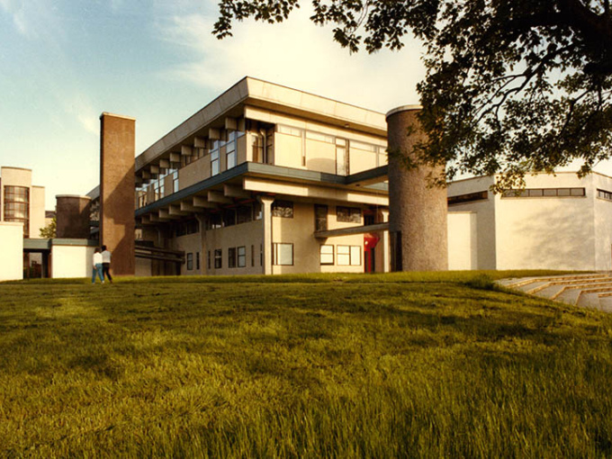 MIC Library building exterior